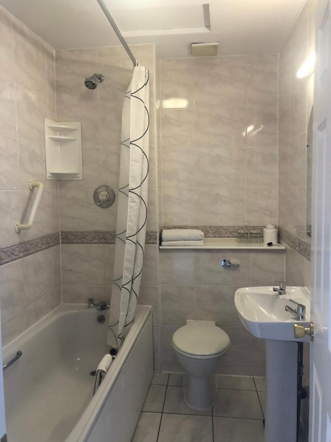 Quarto Duplo