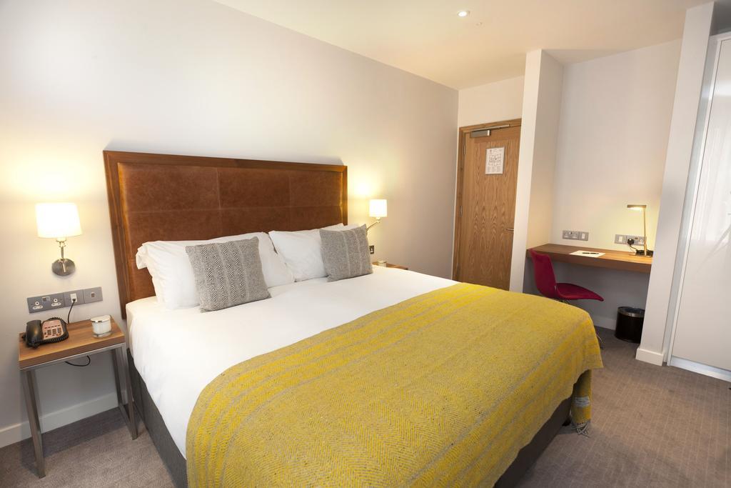 Executive King Room,210386156:JPEG