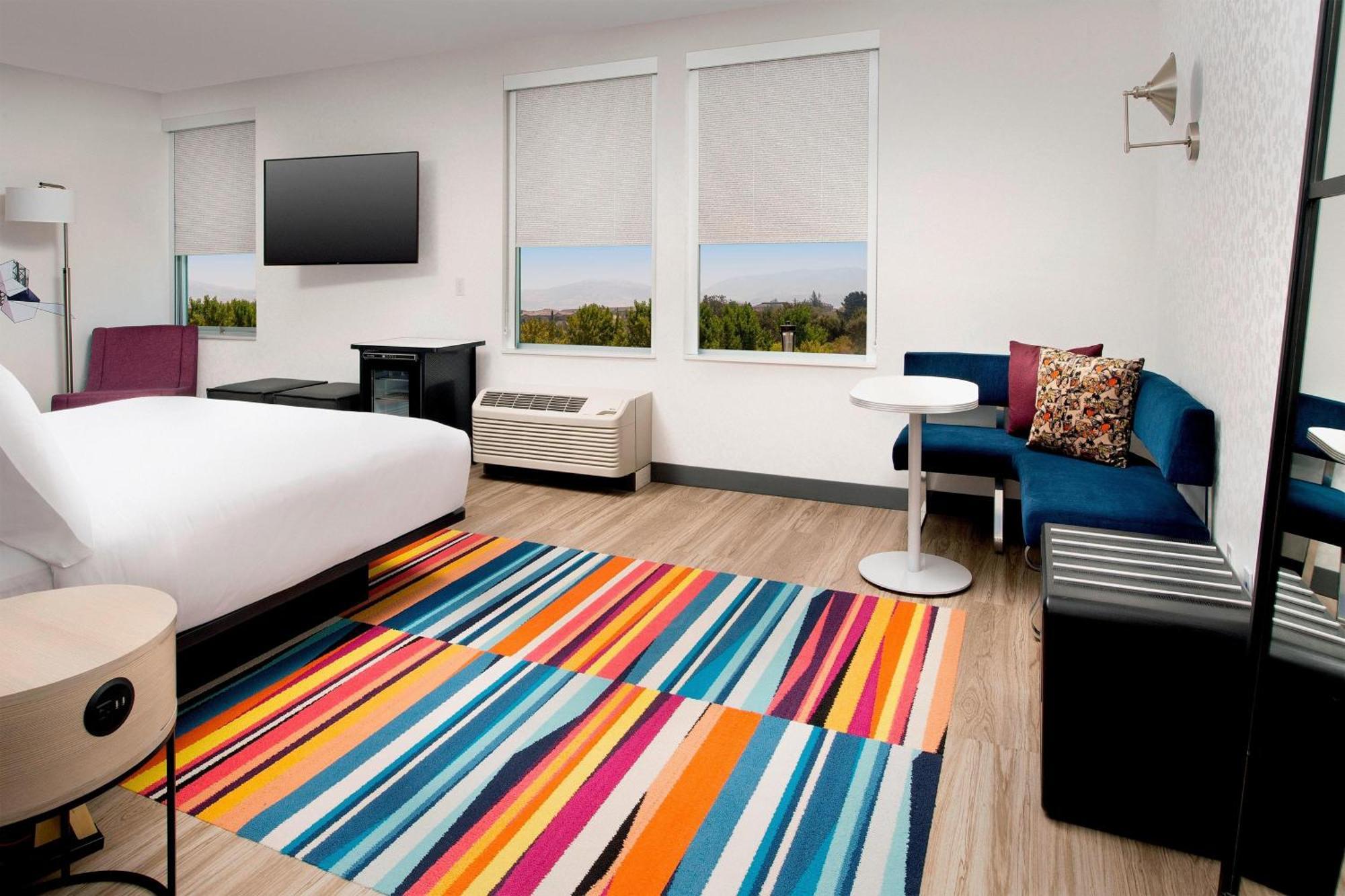 Aloft Suite, Suite, 1 King