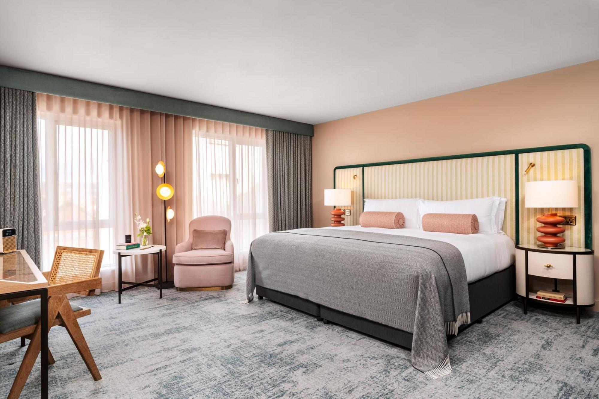 Executive King Room