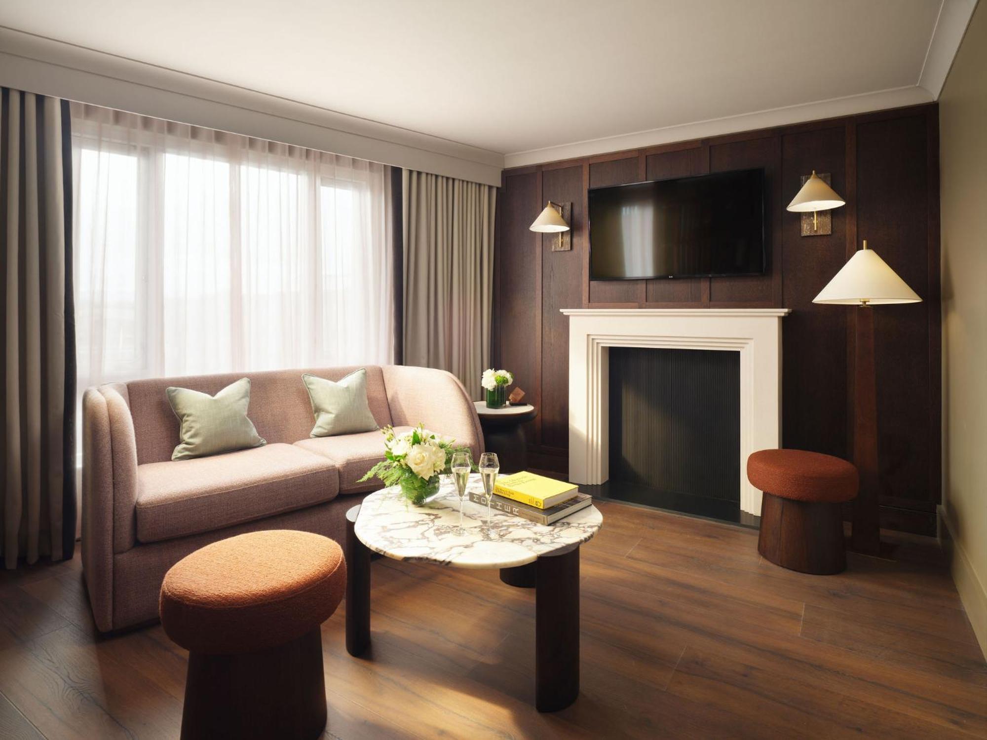 One-Bedroom Suite