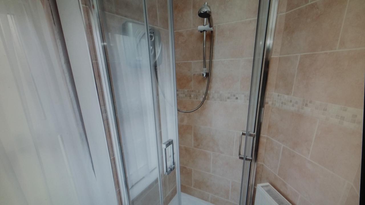 Quarto Familiar com Casa de Banho Privativa