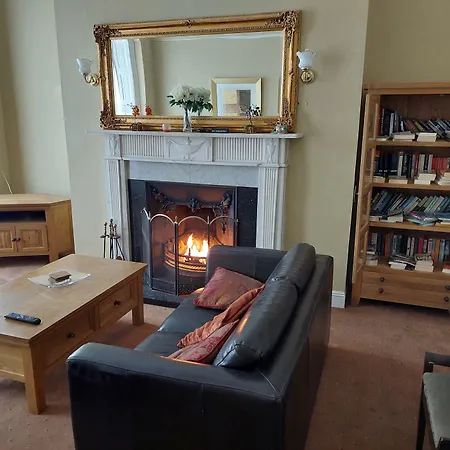 Parkway Guesthouse-2